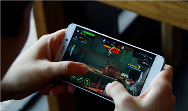 品质vs发烧谁代表新国货？奇酷手机青春版pk小米4C