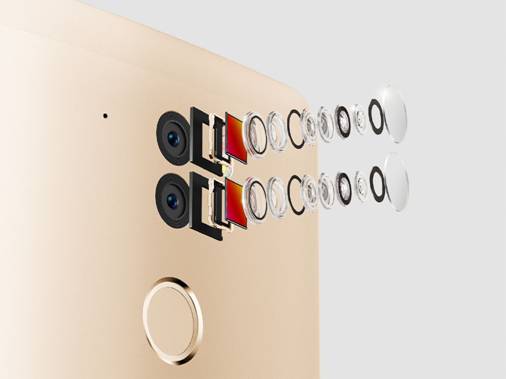 图1：360奇酷手机超高屏占比