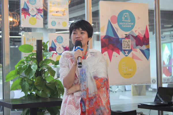 深圳市物联网智能技术应用协会秘书长胡艳芬