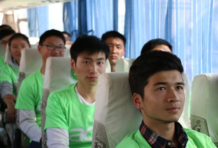 求职挑战无所畏惧！Acer宏碁“求职大巴”全力相助毕业生