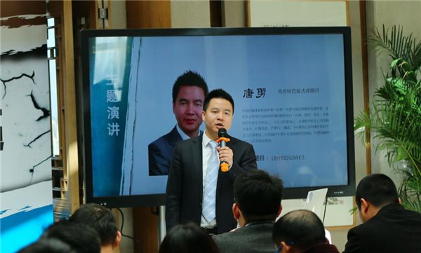 前方高能，克劳锐Topklout喊自媒体来烧脑