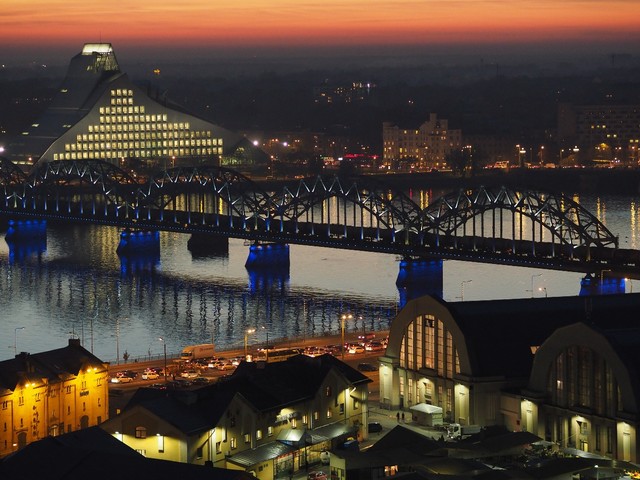 世纪传承 超越经典——奥林巴斯PEN-F样照赏析 