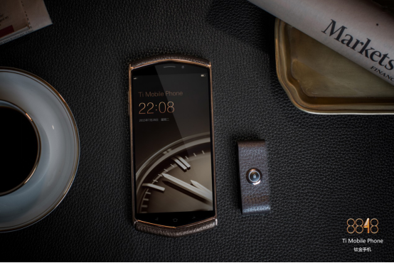 8848钛金手机18k玫瑰金巅峰版真机图赏