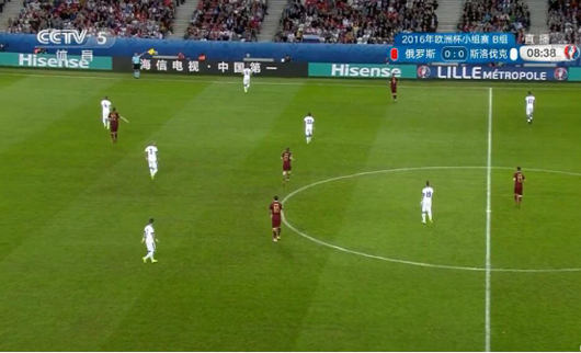 英俄球迷百人大混战 黄健翔:开除俄罗斯是欧洲杯难题