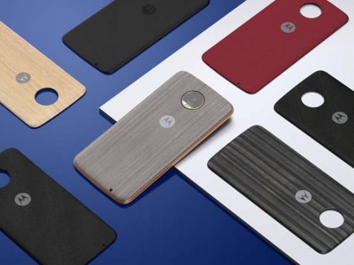 说明: W:\Clients\retainer\MMI\Project\2016\09 Moto Z Launch\From Client\产品图片\智能模块\产品美图\背壳\MotoModsStyle_INSITU_Shot05_ROW_RGB.tif
