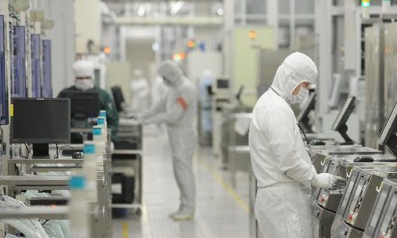 中国半导体产业威胁美国安全?芯片战略储备仍