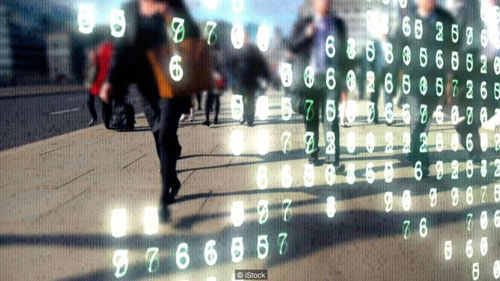 我们需要更擅长于决定哪些数据值得在第一时间保存的。(来源：iStock)