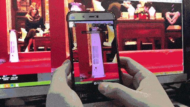 川普访华国货走红_故宫现国产取暖器