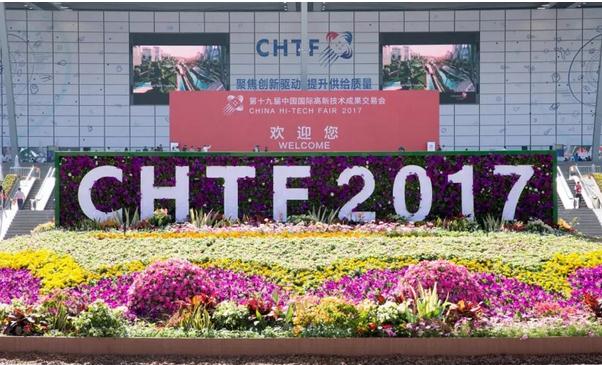 11月的深圳热闹非凡，精彩纷呈的市政活动都离不开他……