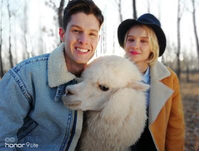 甜蜜暴击 荣耀9青春版买一送一疯狂进行中