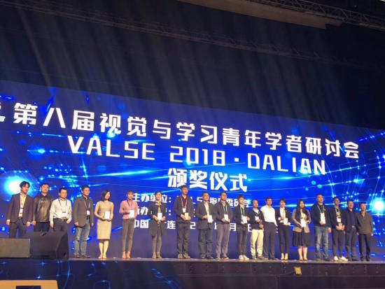 云图片