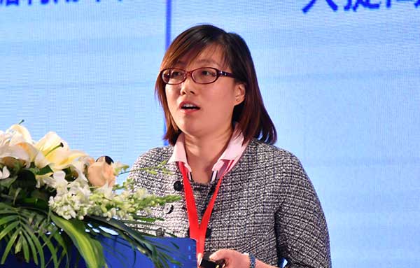 李 辉