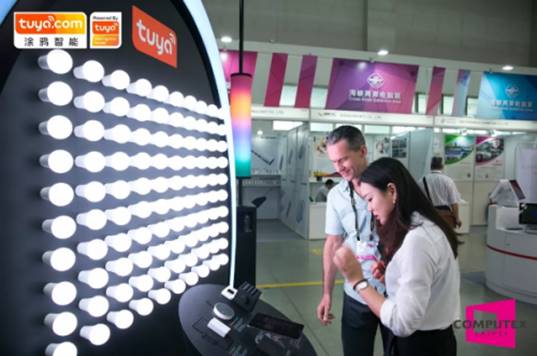 点击查看源网页