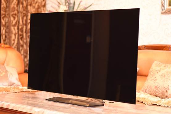 说明: C:\Users\PC\Desktop\LG OLED B8开箱图片素材\DSC_4637.JPG