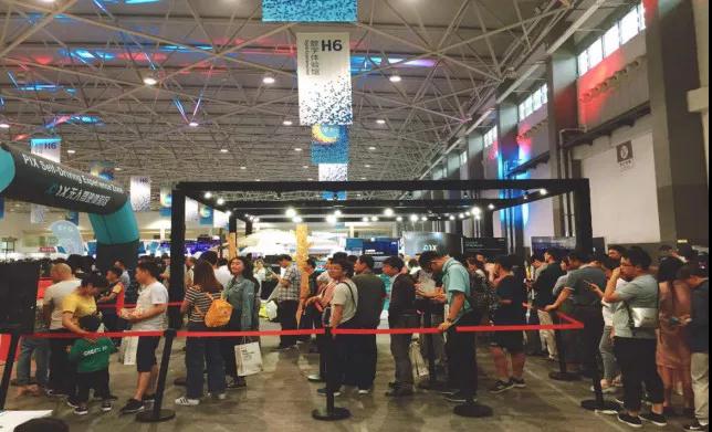 2019数博会无人驾驶高端体验等你来，约吗？