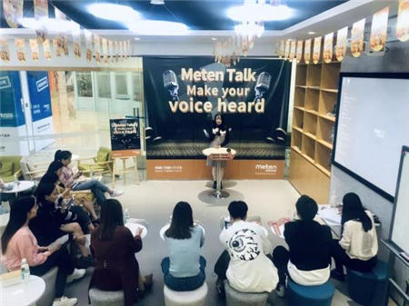 美联英语武汉大区举行第一场METEN TALK英语演讲比赛