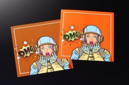 左：用CMYK干墨印刷出的橙色；右：CMYK和粉色干墨结合使用呈现出的橙色