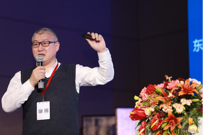 “永不落幕的数博会”2020系列活动——大数据产业生态建设与发展高峰会在京成功举办 “永不落幕的数博会”2020系列活动——大数据产业生态建设与发展高峰会在京成功举办