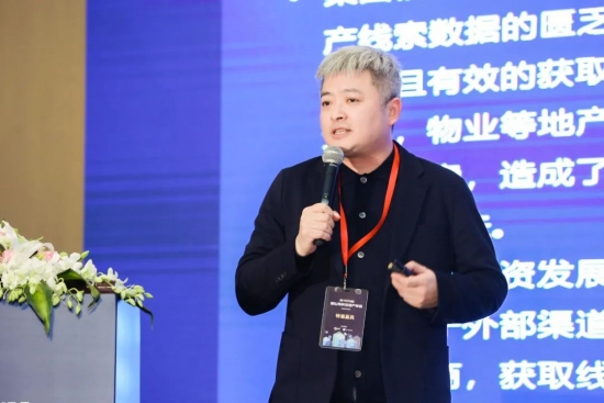 云图片