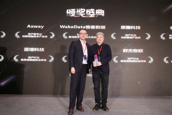 云图片